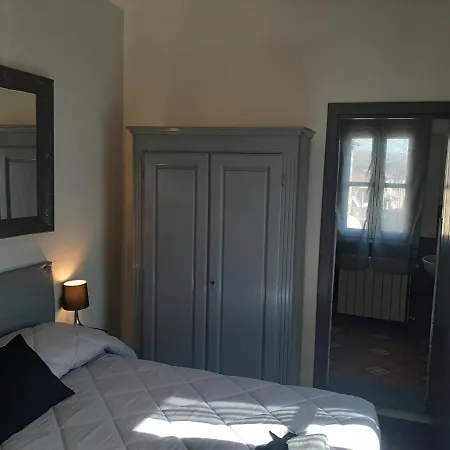 Principe Calaf 3 Bed & Breakfast 2*