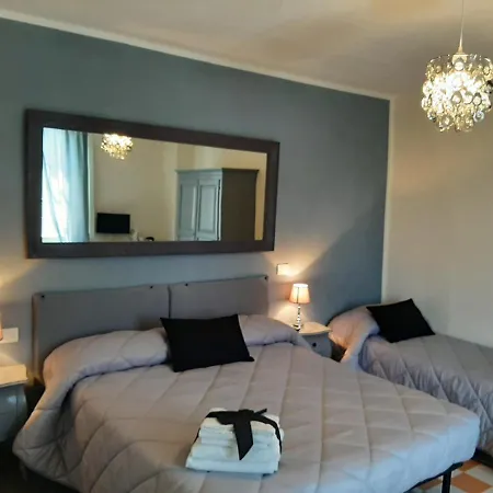 Principe Calaf 3 Bed & Breakfast 2*
