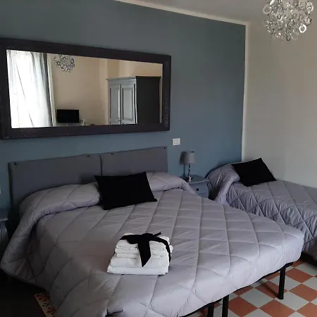 Principe Calaf 3 Bed & Breakfast